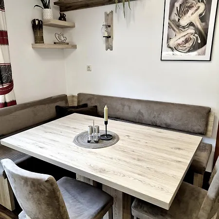Fasl Apartment *